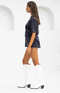 BB Exclusive Tops American Beauty T-Shirt Washed Black