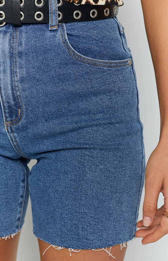 Abrand A Claudia Cut Off Shorts Georgia Bottoms 8 Abrand A Claudia Cut Off Shorts Georgia Bottoms