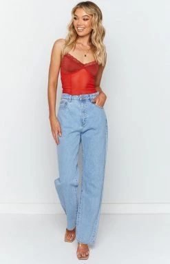 Abrand A Carrie Jean Walk Away