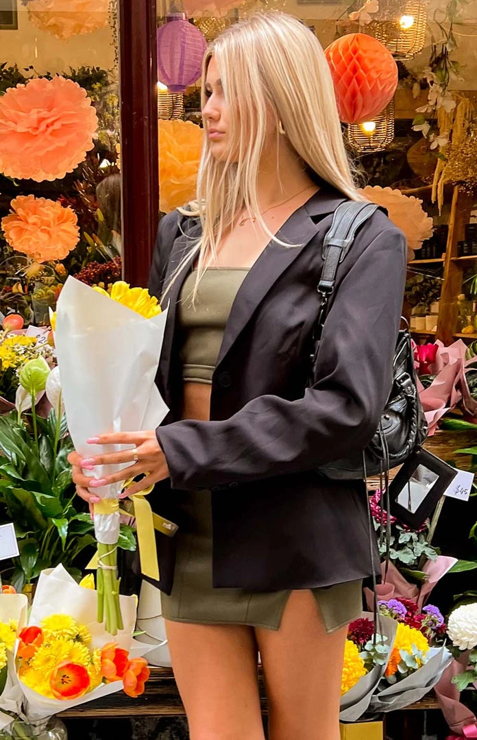 BB Exclusive Allure Black Oversized Blazer New 9 BB Exclusive Allure Black Oversized Blazer New