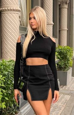 BB Exclusive Amaya Black Contrast Mini Skirt