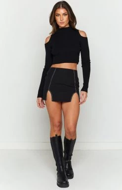 BB Exclusive Amaya Black Contrast Mini Skirt 12 BB Exclusive Amaya Black Contrast Mini Skirt