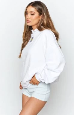 BB Exclusive Aspen Hoodie White Outerwear