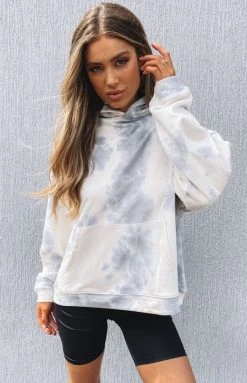 BB Exclusive Aspen Hoodie Blue Tie Dye Outerwear