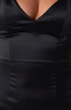 BB Exclusive Ayra Black Maxi Formal Dress 16 BB Exclusive Ayra Black Maxi Formal Dress