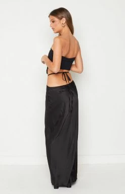 BB Exclusive Bethenie Black Maxi Skirt