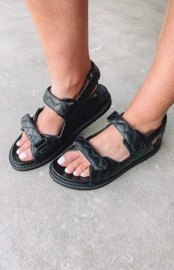 Billini Zora Flats Black Quilted