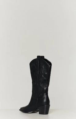 Billini Danilo Cowgirl Black Boot