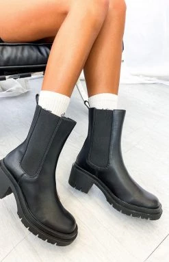 New Billini Ostara Black Boot