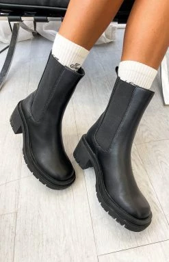 New Billini Ostara Black Boot