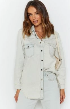 Tops By Dyln Oliver Shirt Light Blue