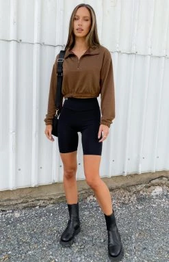 Beginning Boutique Outerwear Canada Sweater Chocolate