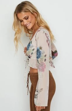BB Exclusive Carma Floral Long Sleeve Top