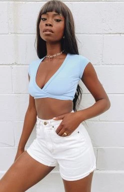 Beginning Boutique Tops Charlee Crop Blue