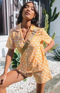 Beginning Boutique Chillax Palm Print Set Orange