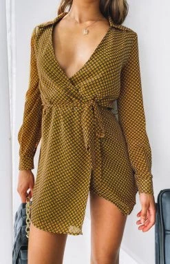 BB Exclusive Dresses Clifford Wrap Mini Dress