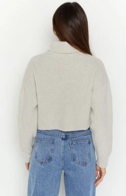 Beginning Boutique Outerwear Corby Grey Cropped Sweater