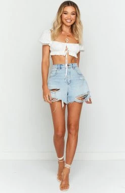 BB Exclusive Crave You White Crop Top Tops