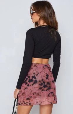 Beginning Boutique Divergent Printed Mini Skirt Pink Bottoms