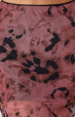 Beginning Boutique Divergent Printed Mini Skirt Pink Bottoms