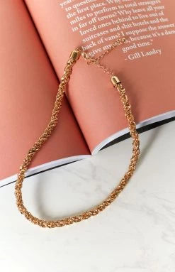 Eclat Alexandria Twist Chain Necklace Gold 7 Eclat Alexandria Twist Chain Necklace Gold