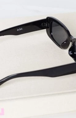 Eclat Go To Vintage Sunglasses Black Accessories