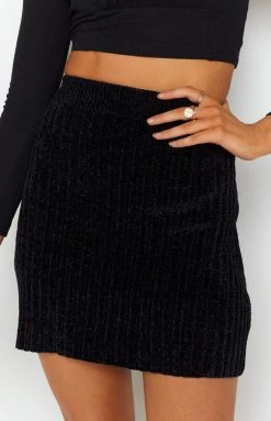 Beginning Boutique Embry Skirt Black 12 Beginning Boutique Embry Skirt Black