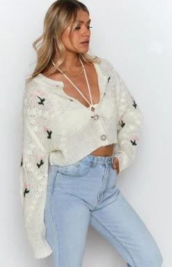 BB Exclusive Tops Flower Cardigan Cream
