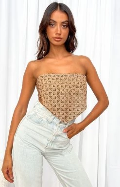 BB Exclusive Tops Hannah Brown Print Scarf Top