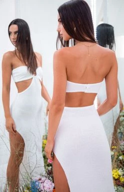 BB Exclusive Hendry White Knit Strapless Midi Dress Dresses