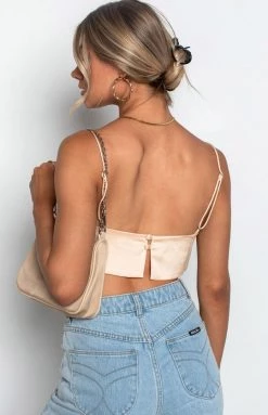 BB Exclusive Tops Heni Crop Top Cream