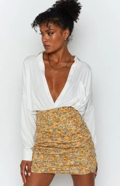 Beginning Boutique Homecoming Queen Skirt Mustard Bottoms 12 Beginning Boutique Homecoming Queen Skirt Mustard Bottoms