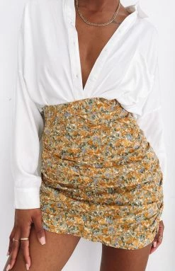 Beginning Boutique Homecoming Queen Skirt Mustard Bottoms 17 Beginning Boutique Homecoming Queen Skirt Mustard Bottoms