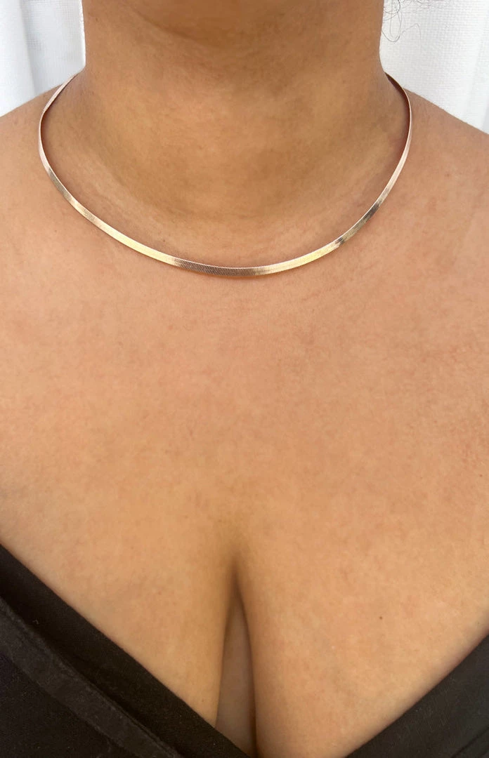 Eclat Snake Chain Gold Necklace Back In Stock 1 Eclat Snake Chain Gold Necklace Back In Stock