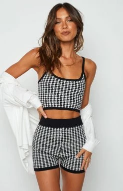 Beginning Boutique Ivy Vine Crop Top Black