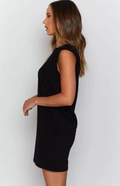 Beginning Boutique Jericho Padded Shoulder T-shirt Dress Black Dresses