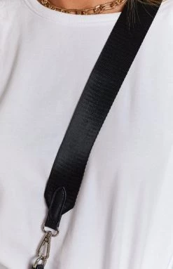 Beginning Boutique Jericho Padded Shoulder T-shirt Dress White Dresses 16 Beginning Boutique Jericho Padded Shoulder T-shirt Dress White Dresses