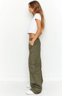 BB Exclusive Josie Khaki Cargo Pants New 16 BB Exclusive Josie Khaki Cargo Pants New