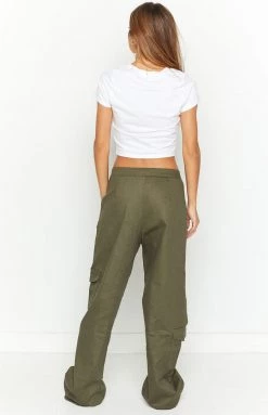 BB Exclusive Josie Khaki Cargo Pants New 17 BB Exclusive Josie Khaki Cargo Pants New