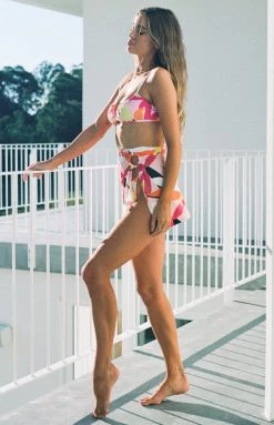 BB Exclusive Josie Mini Skirt Tropical