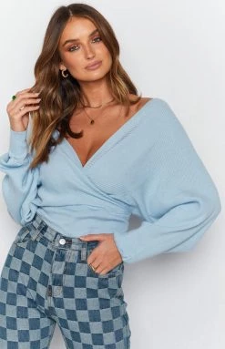 BB Exclusive Leigh Knit Sweater Baby Blue Outerwear