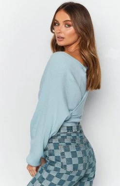 BB Exclusive Leigh Knit Sweater Baby Blue Outerwear