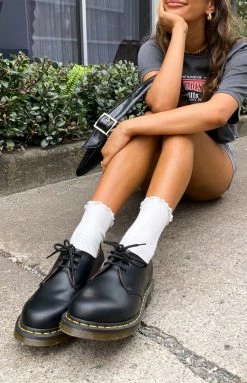 Beginning Boutique Lighten Up Ruffle Socks White