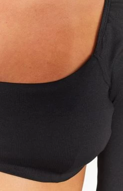 Beginning Boutique Tops Linie Black Long Sleeve Top