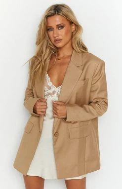Outerwear Lioness Beige Welcome To The Jungle Blazer