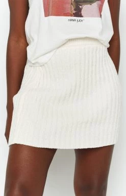 Beginning Boutique Lucy Ribbed Mini Skirt Beige Bottoms