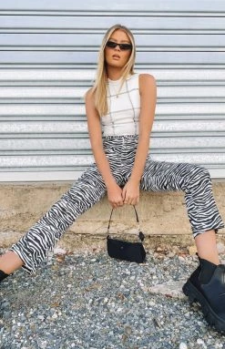 Beginning Boutique Marlia Seamed Top White 13 Beginning Boutique Marlia Seamed Top White