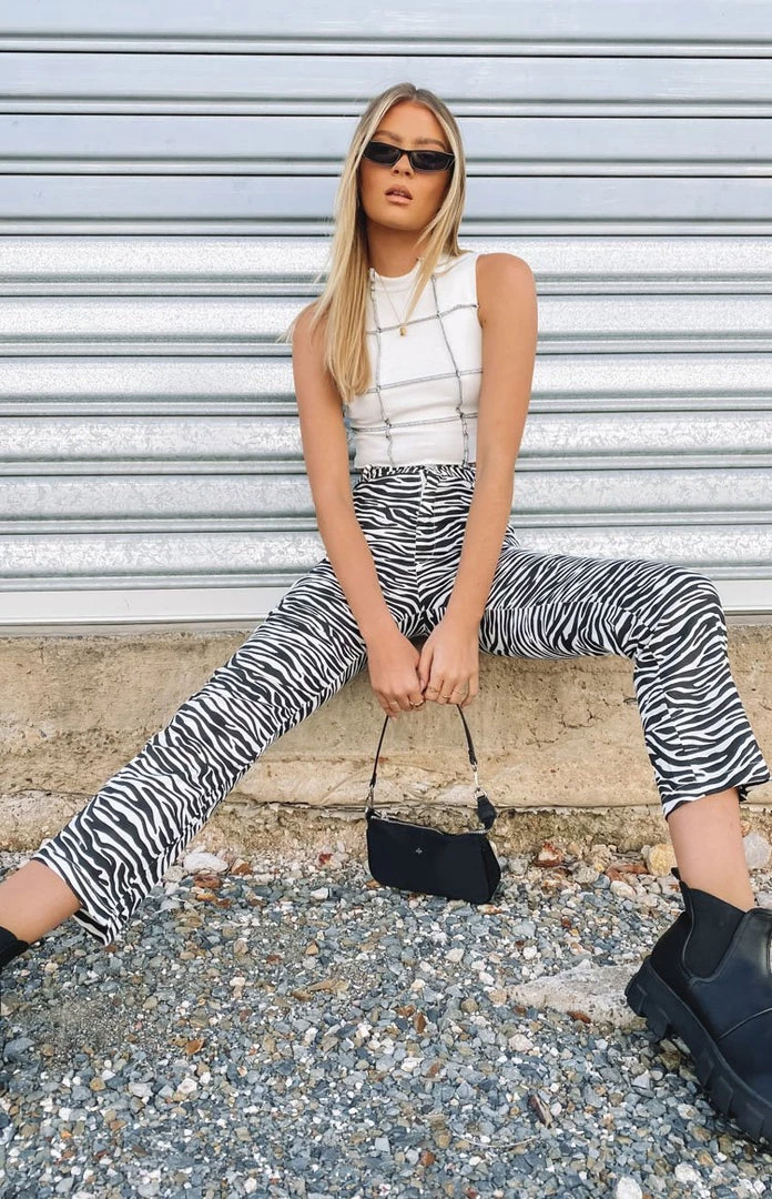 Beginning Boutique Marlia Seamed Top White 4 Beginning Boutique Marlia Seamed Top White