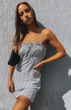 Beginning Boutique Maya Floral Mini Dress Black