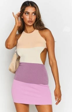 BB Exclusive Mazzy Backless Knit Dress Stripe